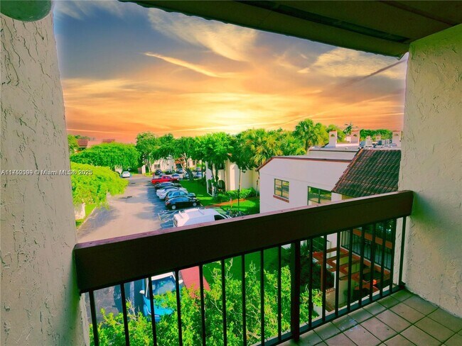 Building Photo - 8540 SW 149th Ave