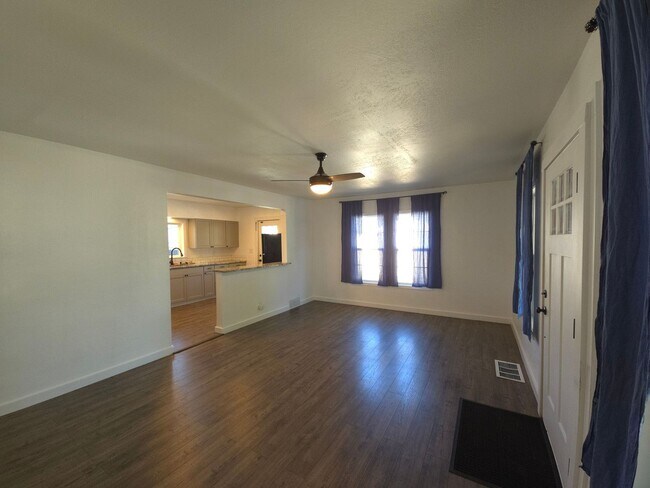 Building Photo - Old house charm with modern upgrades