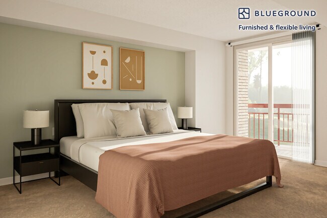 Building Photo - 1320 N Veitch St