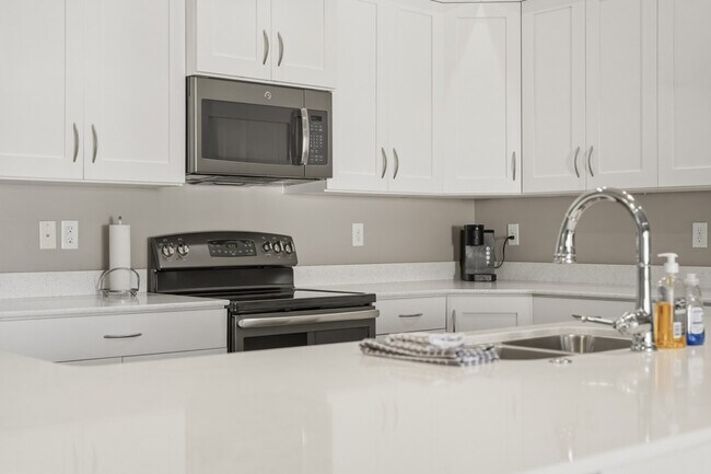 Building Photo - 1111 Gap Canyon Pkwy