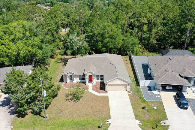 Building Photo - 96 Whispering Pine Dr