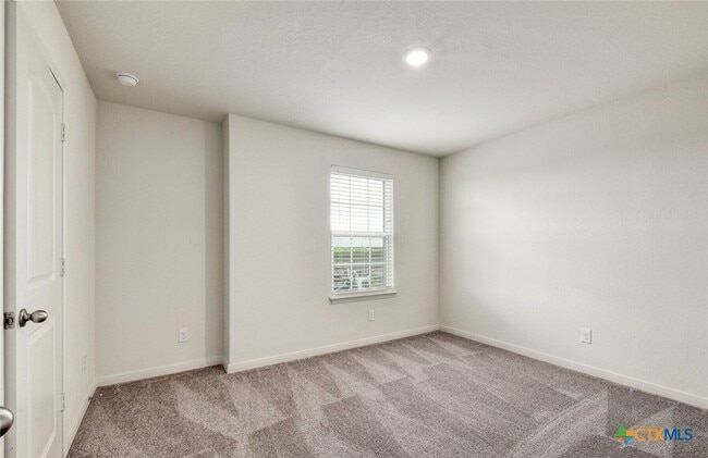 Building Photo - 4184 Duck Crk