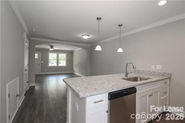 Building Photo - 3971 Newhall Dr NW