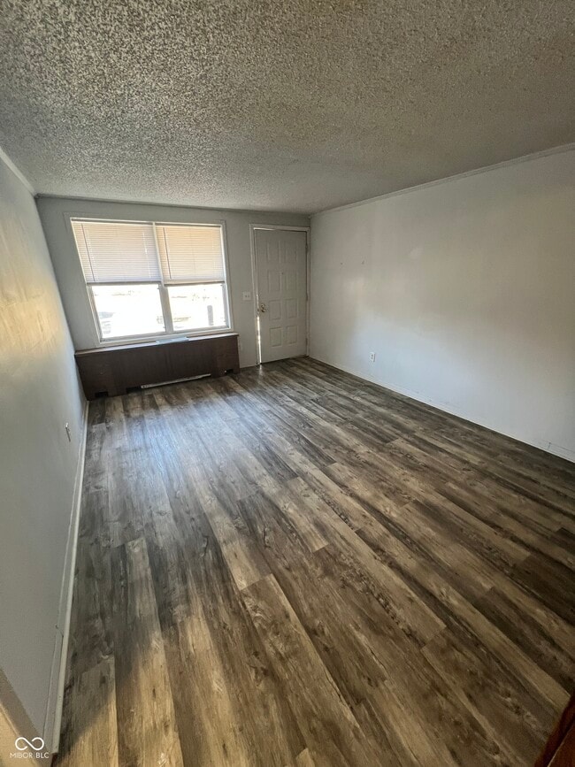 Building Photo - 2000 Indianapolis Rd