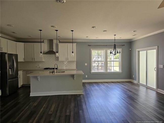Building Photo - 244 Chateau Wy