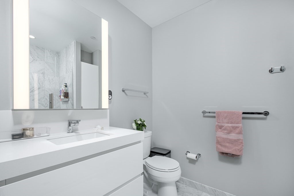 Building Photo - 133 Seaport Blvd