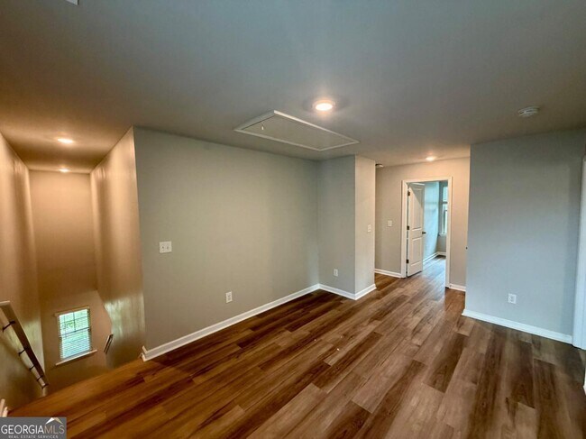 Building Photo - 3128 Baylor Cir