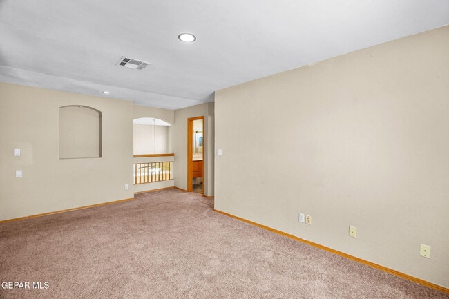 Building Photo - 7089 Tierra Roja St