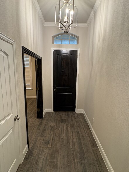 Building Photo - 2634 Byrd Ranch Rd