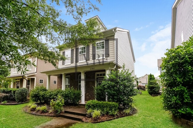 Building Photo - 2307 Double Oaks Rd