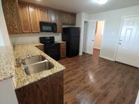 Building Photo - 228 Karem Cir