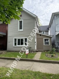 Building Photo - 641 Byron St