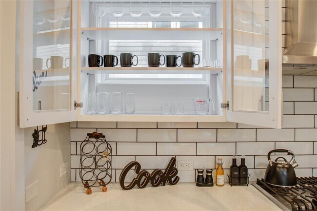 Building Photo - 2020 McGowen St