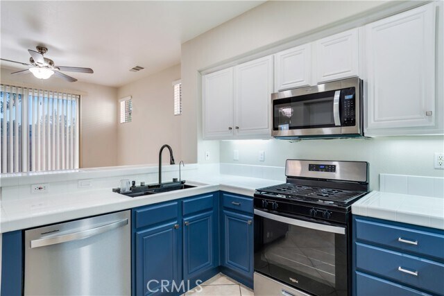 Building Photo - 6975 Montego St