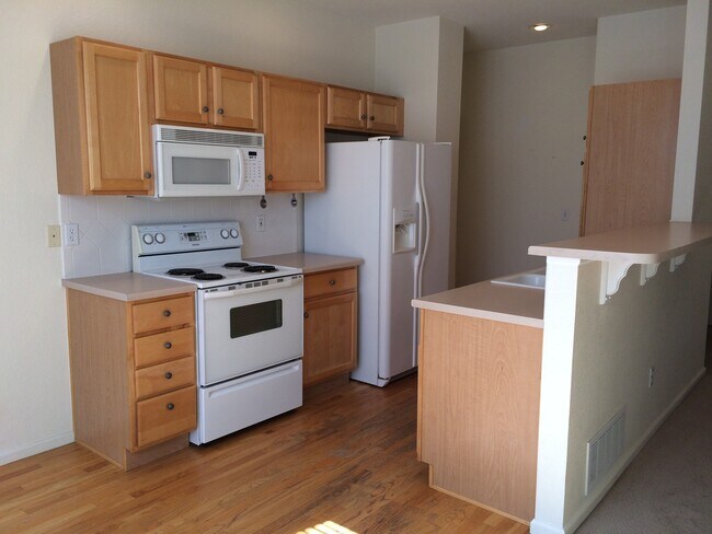 Building Photo - Beautiful 2B Condo in Lafayette's Autumn Ridge Neighborhood