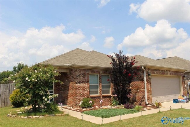 Primary Photo - 2438 Belltown Dr SW