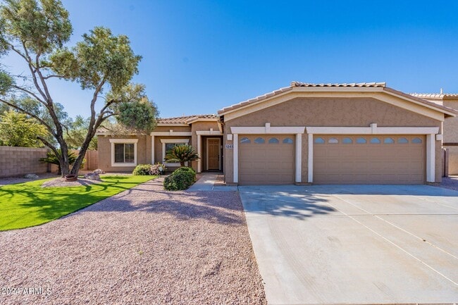 Primary Photo - 1245 E San Carlos Way