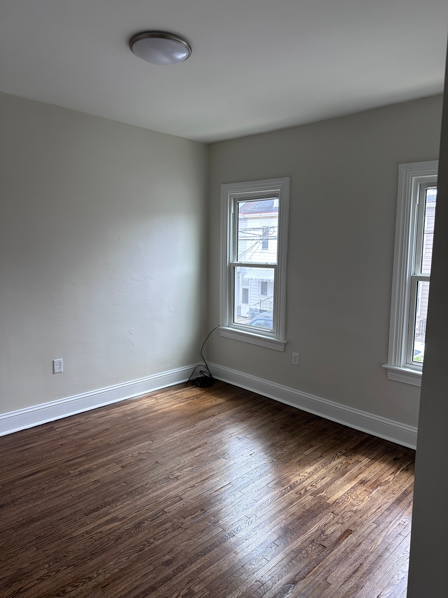 Building Photo - 939 Lehigh St