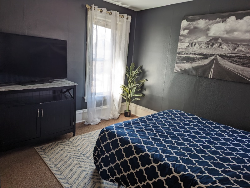 Building Photo - 1021 23rd Ave NE