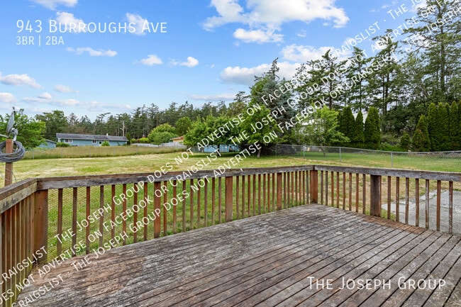 Building Photo - 943 Burroughs Ave