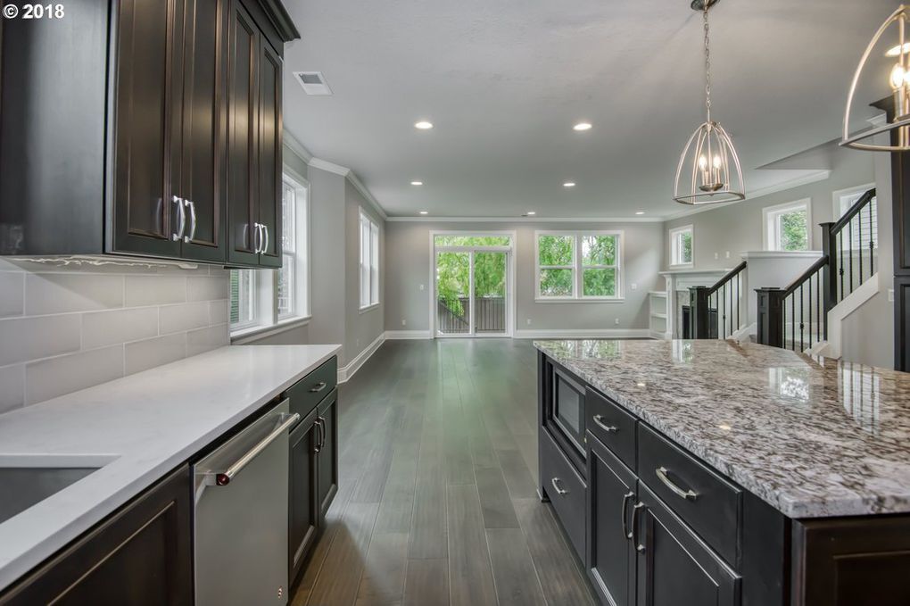 Building Photo - 3993 SE 36TH AVE