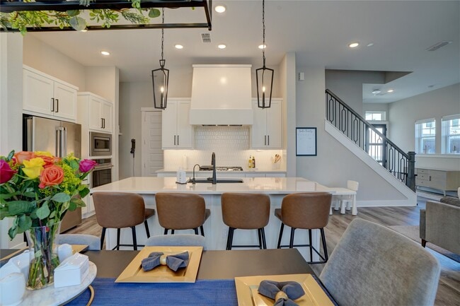 Building Photo - 3603 Kensington Gdns Ln