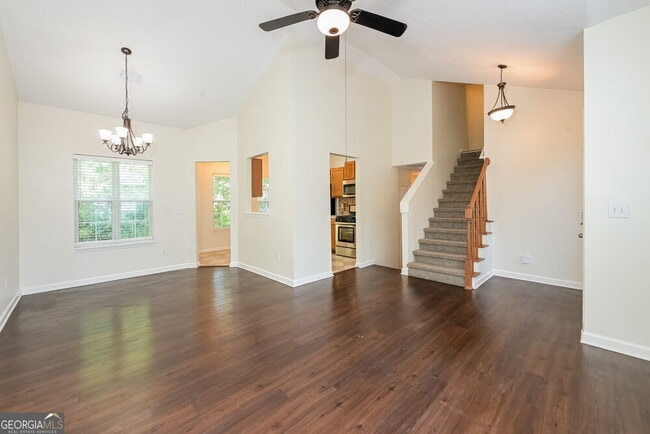 Building Photo - 2770 Lake Park Ridge W