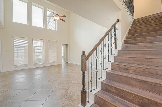 Building Photo - 17603 Yorkhill Ct
