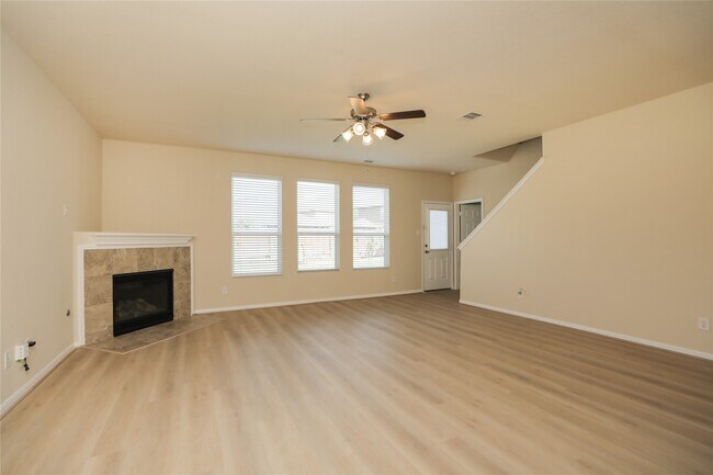 Building Photo - 15011 Calico Heights Ln