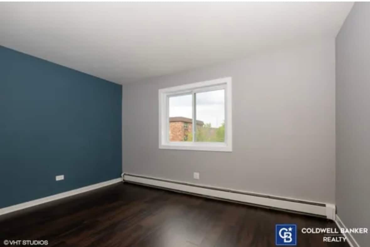 Bedroom - 4840 W Engle Rd