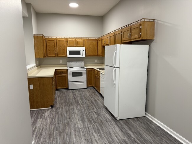 Building Photo - 241 McDaniel Ave