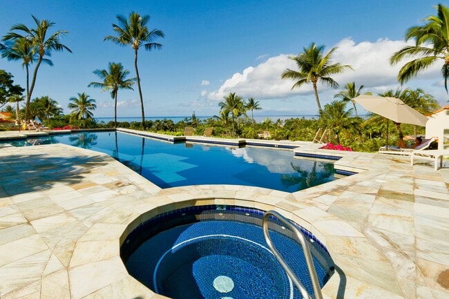 Building Photo - Furnished, 2 Bed/3 Bath Wailea Palms Residence Gated with Ocean Views