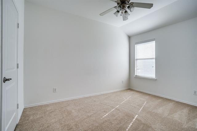 Building Photo - 143 Meadow Crest Dr