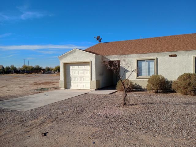 Building Photo - 3 bedroom in Eloy AZ 85131