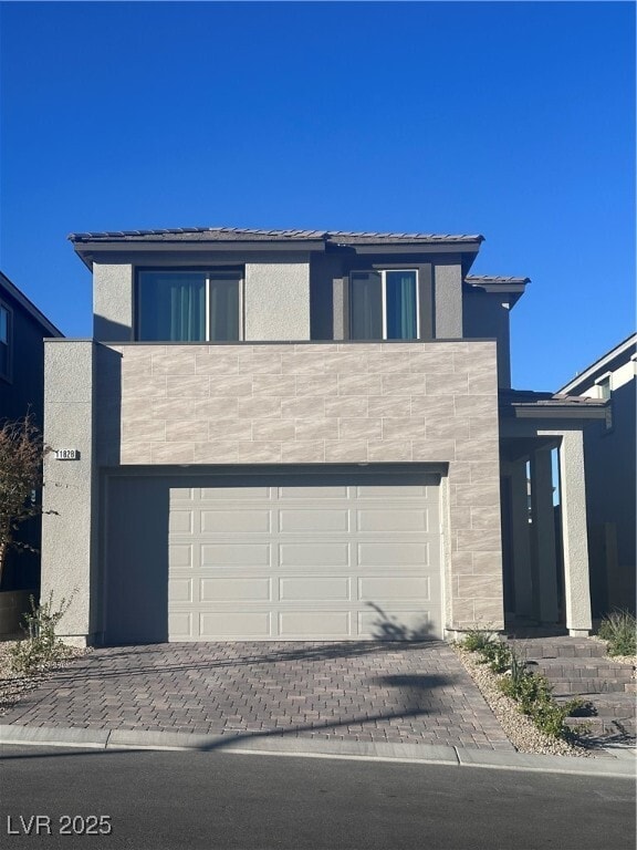 Building Photo - 11828 Black Canary Ave