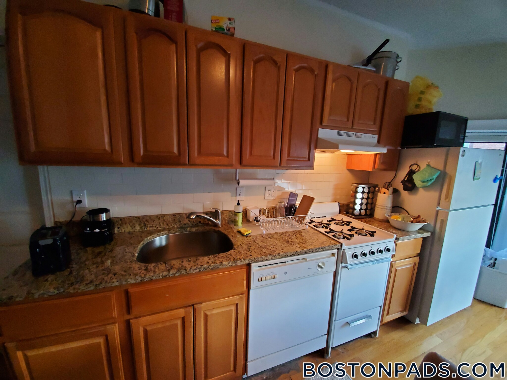 Building Photo - 43 Bay State Rd