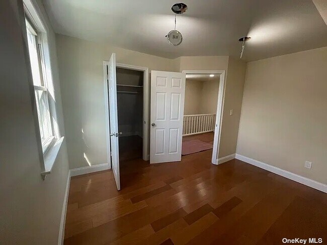 Building Photo - 43 S 8th Ave