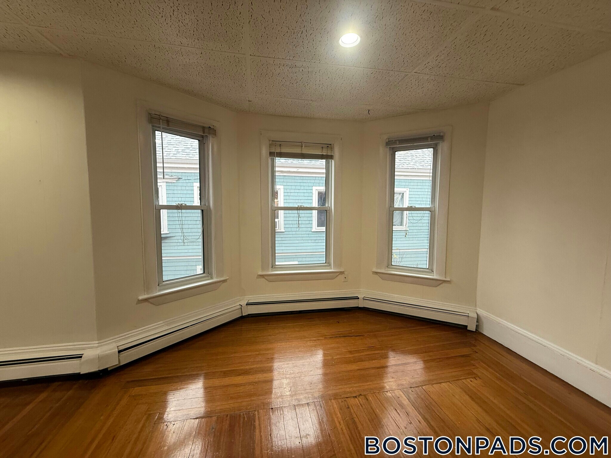 Building Photo - 95 Kidder Ave