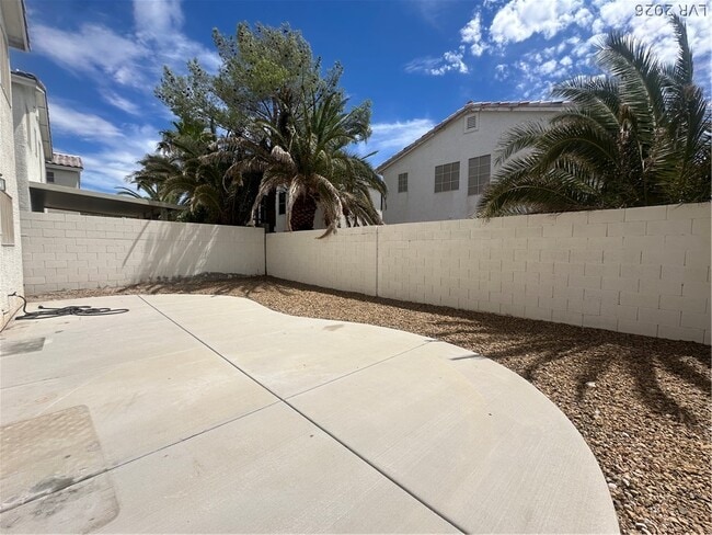 Building Photo - 4582 Heavenly Love Way