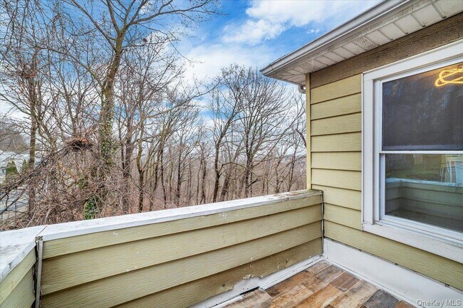 Building Photo - 143 Chatterton Pkwy