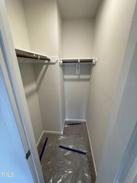 Building Photo - 1059 Peony Ln