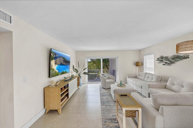 Building Photo - 1111 S Ocean Blvd