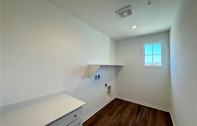 Building Photo - 17754 Pinot Noir Dr