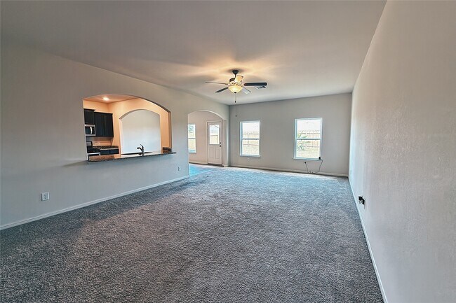 Building Photo - 20807 Sunshine Meadow Dr