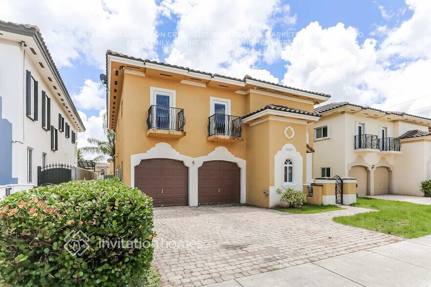 Primary Photo - 15650 SW 13th Terrace