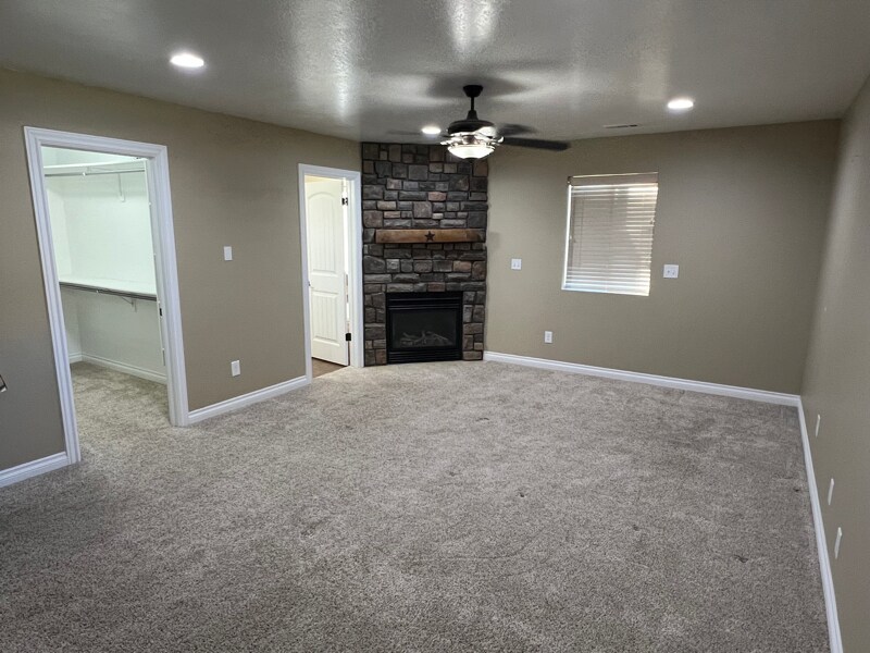 Building Photo - 5223 S 4700 W