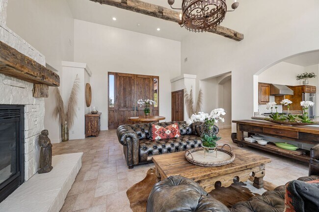 Building Photo - AVAILABLE NOW - Furnished Luxury Wine Coun...