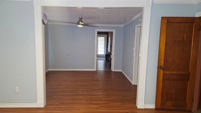 Building Photo - 2235 Johnson St