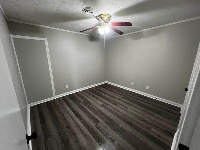 Building Photo - 4327 Zelda Ln