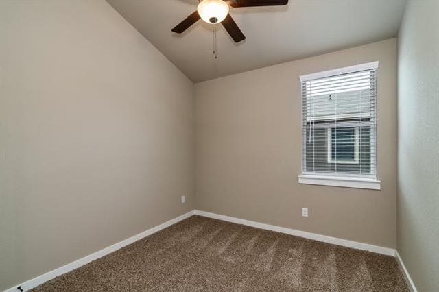 Building Photo - 611 Harvest Moon Dr